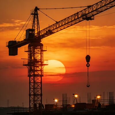 ট্রলি গতি 0 থেকে 50m/min টাওয়ার ক্রেন লোডিং ক্ষমতা 10T এবং আরোহণ গতি 0.5mmin উপাদান আন্দোলন জন্য ডিজাইন করা